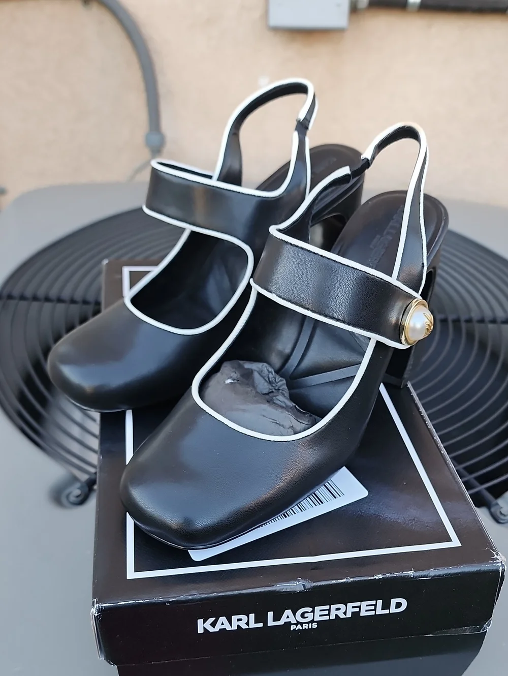 Karl Lagerfeld Black Piermont Slingback Pumps with White Piping